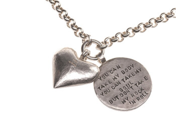 "Das Leben ist schön" - Silberarmband mit Schriftamulett