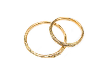 Ringe "Korkenzieherweide" in Gelbgold 750