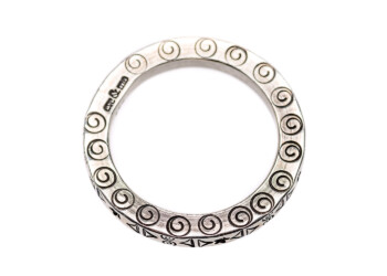 punzierter Ring, Silber