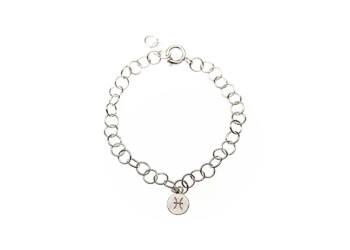 Silberarmband mit Sternzeichenamulett