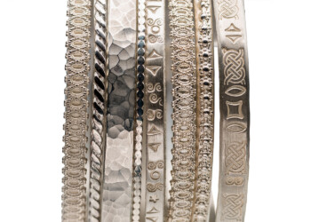 Verschiedene Armreifen in Silber 925