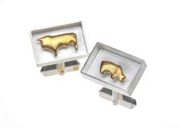 Bulle und Bär feinvergoldet in silbernen Manschettenknöpfen Bulle und Bär feinvergoldet in silbernen Manschettenknöpfen
